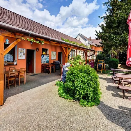 Privat Bohemia Šatov
